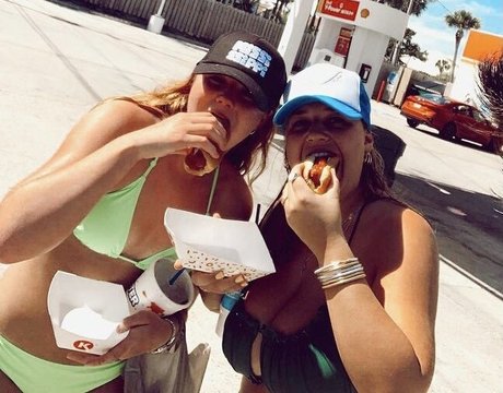 Grace H modelo sexual archivo