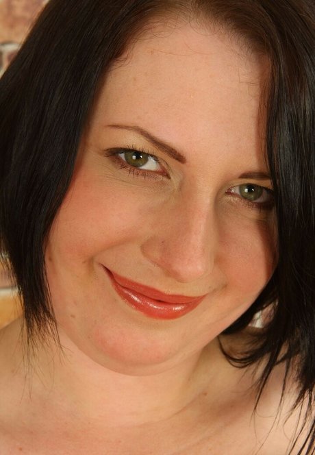 Anna Beck actriz de alta definición foto