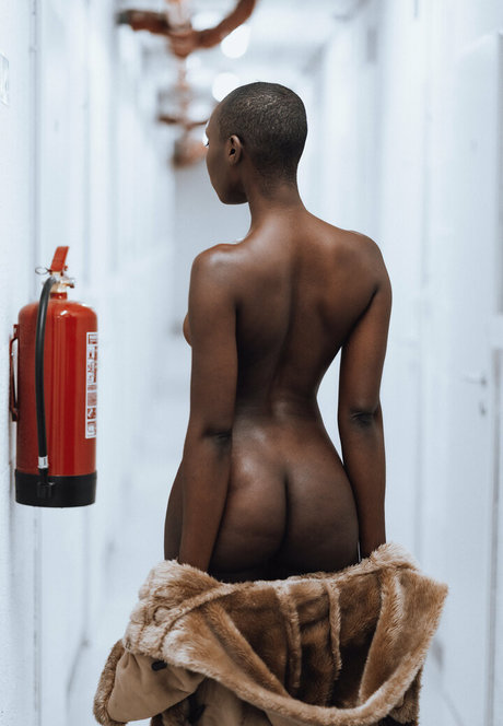 pgraphyfree modèle xxx galerie