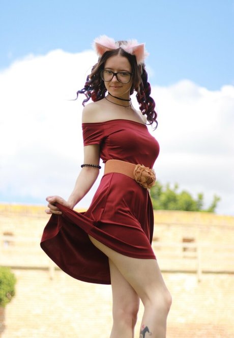 b kitty xxx model gallery