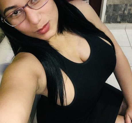 Nohely Guilarte étoile de l'art images