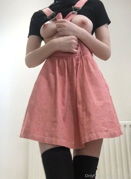 enbyangel bonita modelo fotos