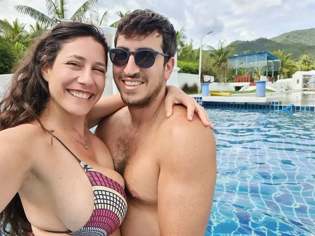 Hadar Simon modelo exclusivo imágenes