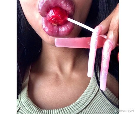 realrubysunset modelo de arte galería