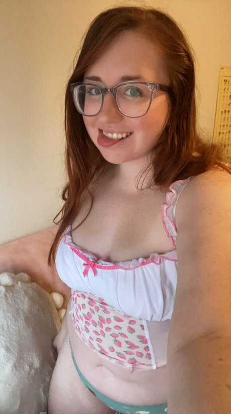 tinycarrotcake actriz atractiva fotos