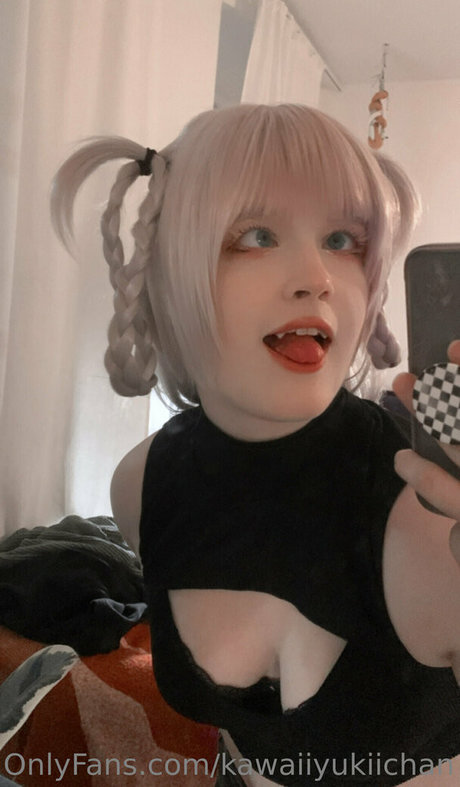 kawaiiyukiichan estrella porno erótica imágenes