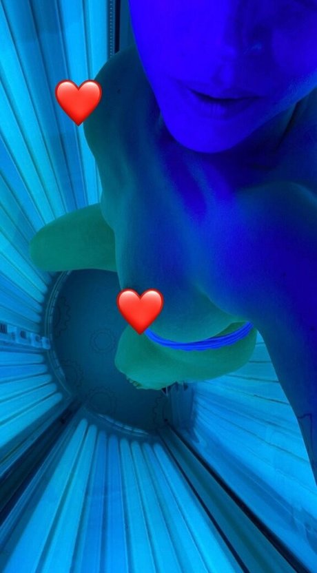 unconstrainedbyu exclusive pornstar pics