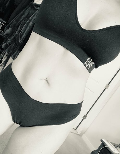 pierced nipples onlyfans hot sexy picture