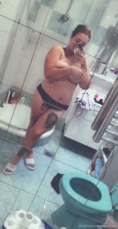 antilopa actrice nue galerie