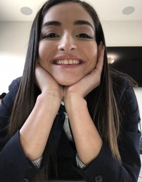 emilywillisxxx actrice de nus photo