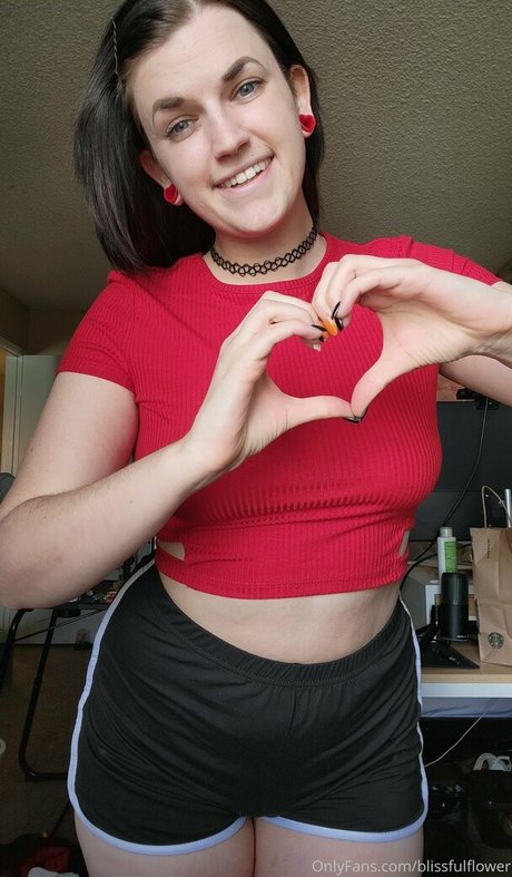 blissfulflower actrice xxx img