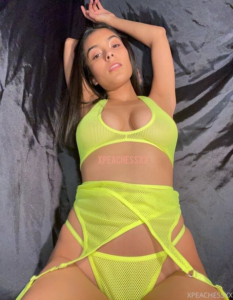 electraxpeach model nice pictures
