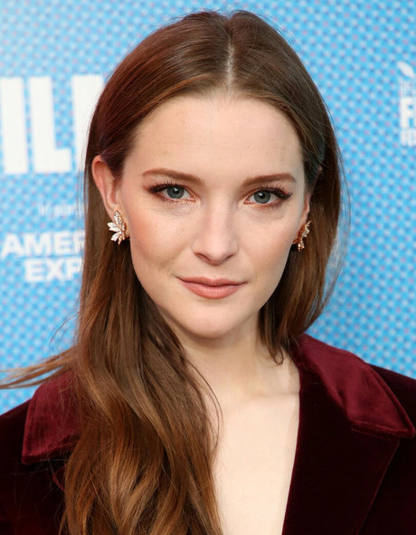 Morfydd Clark pornographic star picture