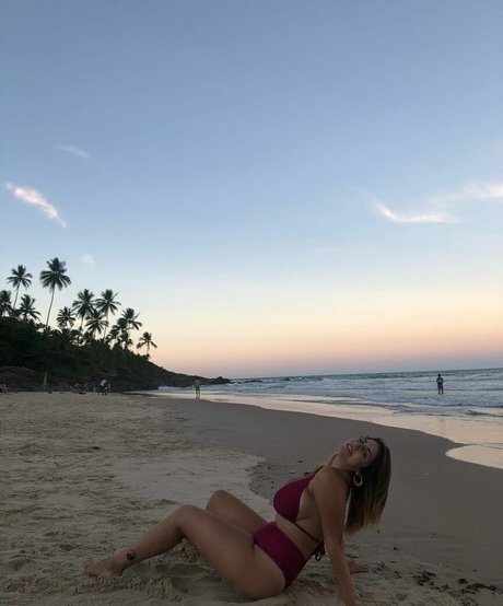 Noam L étoile sexy photos