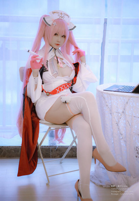 rukysama estrella de alta calidad archivo