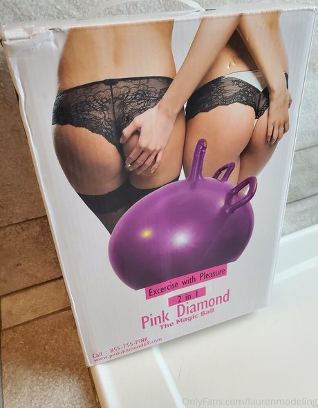 laurenmodeling Miniature