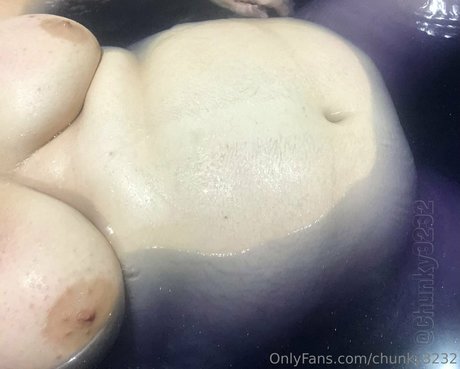 chunky3232 exclusive pornstar gallery