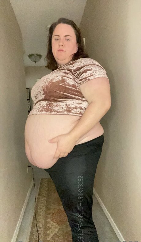 chunky3232 estrella porno atractiva archivo