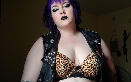 punkfarts bonita actriz imagen