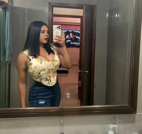 Karen Garcia actriz desnuda fotos