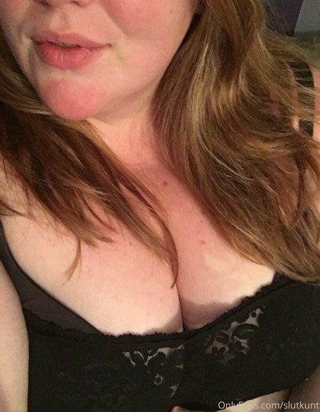 slutkunt modelo exclusivo foto