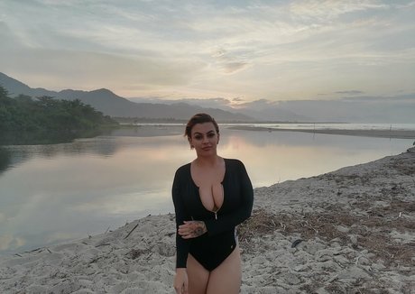 amarettoh actrice porno images