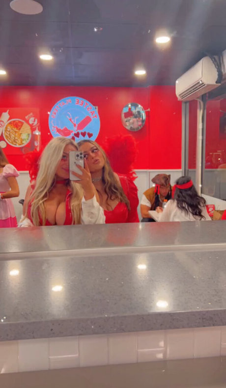 Tatiana Gianacopoulos estrella porno sexy fotos