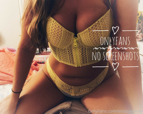 Emilayyy Babayy libre de estrellas imágenes