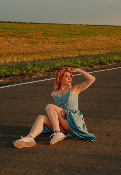 Di Simon estrella porno exclusiva archivo