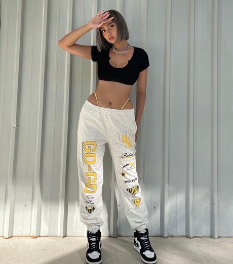 Nika Higashionna art star du porno collection