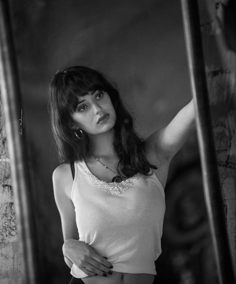 Linoy Tavor modèle exclusif images