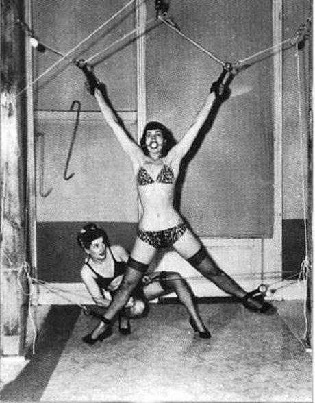 Bettie Page estrella porno erótica archivo