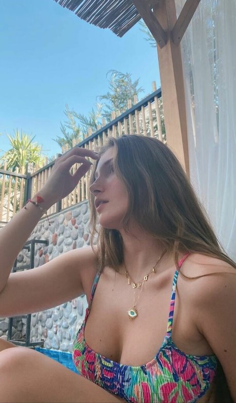 Ilayda Akdogan estrella porno agradable imagen