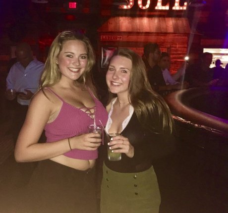 Olivia H actrice nue collection