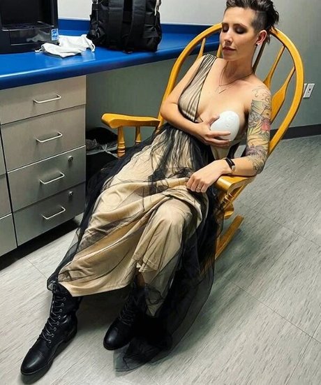 Soe Gwchwind pornstar free image
