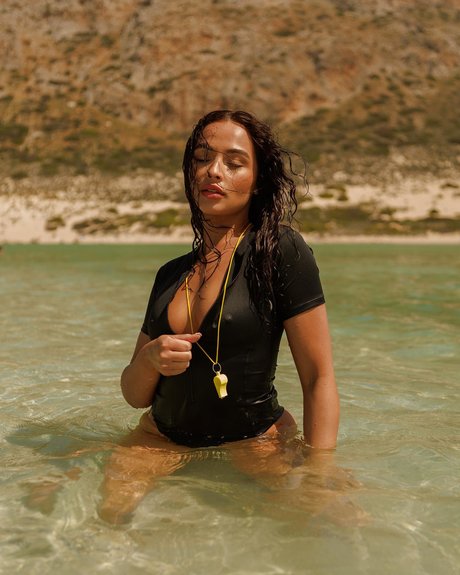 Clo Lloyd modelo de alta definición imágenes