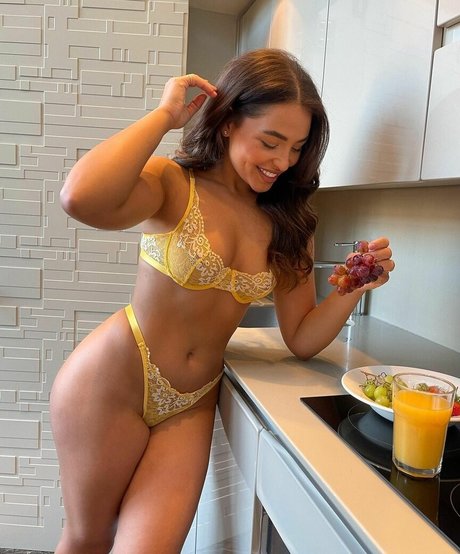 Clo Lloyd actriz xxx recopilación