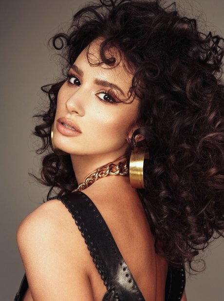 Magdalena Perlinska modèle magnifique photo