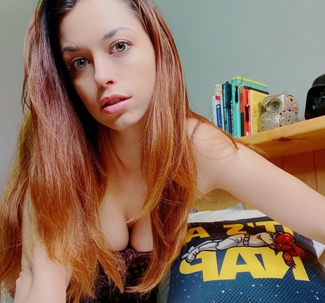 lesbian strapon onlyfans free sex gallery