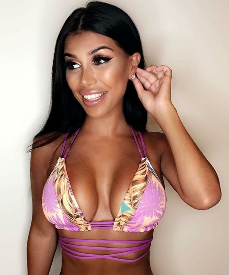Isabel Raad star top archive