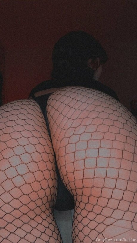 lucifae hot actress photo