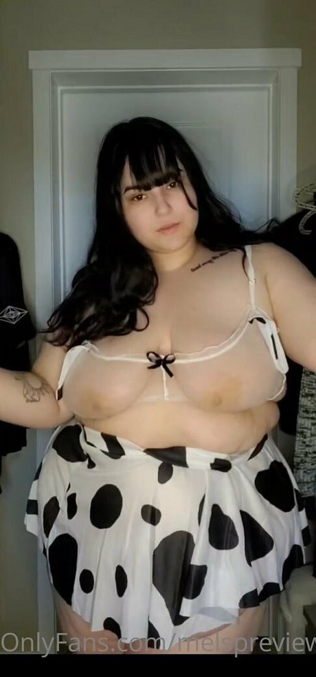 melspreview hot actress photo