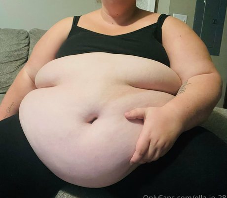 ella jo 28 modelo libre foto