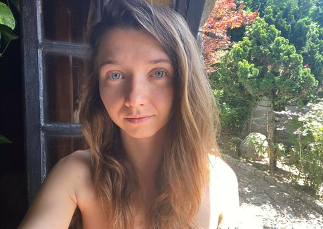 beeboo girl actriz atractiva recopilación