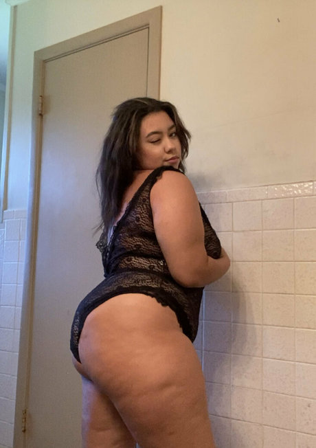 Grxceuncensored pornstar naked images