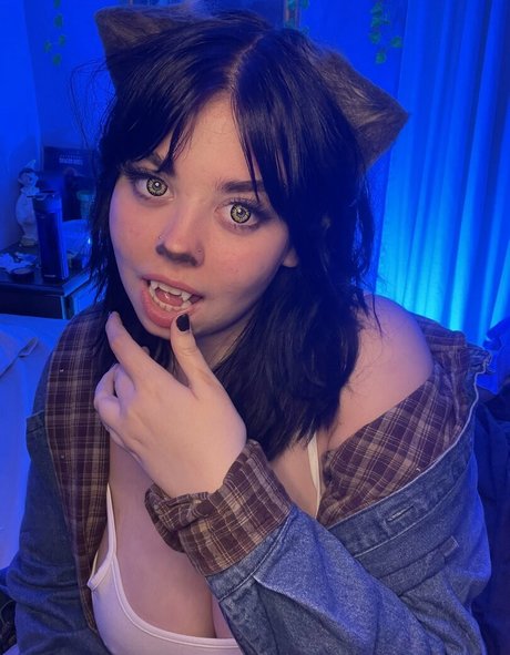 Hickorymoth sexy model pics