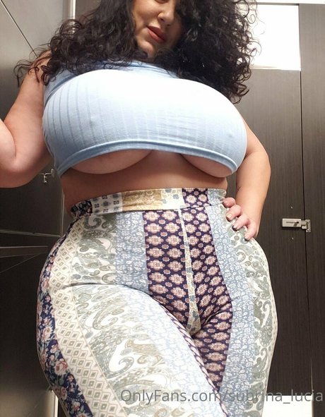 Subrina Lucia étoile érotique des photos