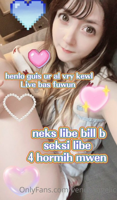 Venusangelic hermosa actriz imágenes