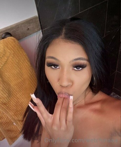 Wetchinaaa pornographic actress photos