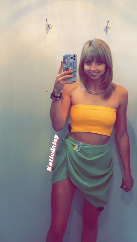 Katiedaisy modelo de alta calidad fotos